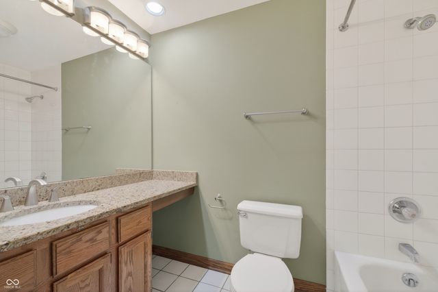 611 N Park Avenue 203, Indianapolis, IN 46204