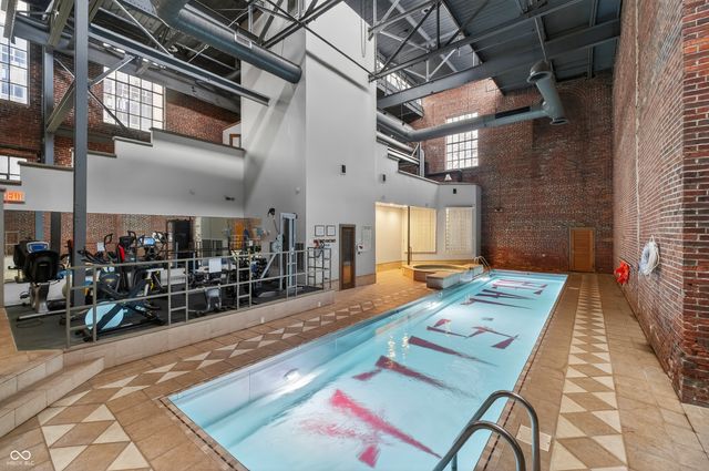 611 N Park Avenue 203, Indianapolis, IN 46204