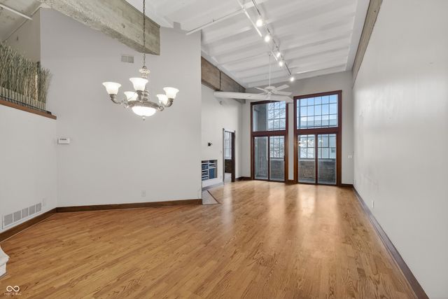 611 N Park Avenue 203, Indianapolis, IN 46204