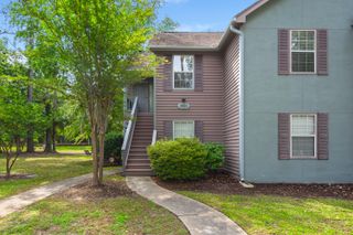 7921 Cricket Court 305 E, North Charleston, SC 29418