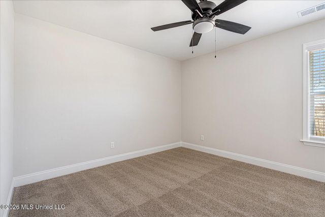 5359 Hazelwood Drive, Lake Cormorant, MS 38641
