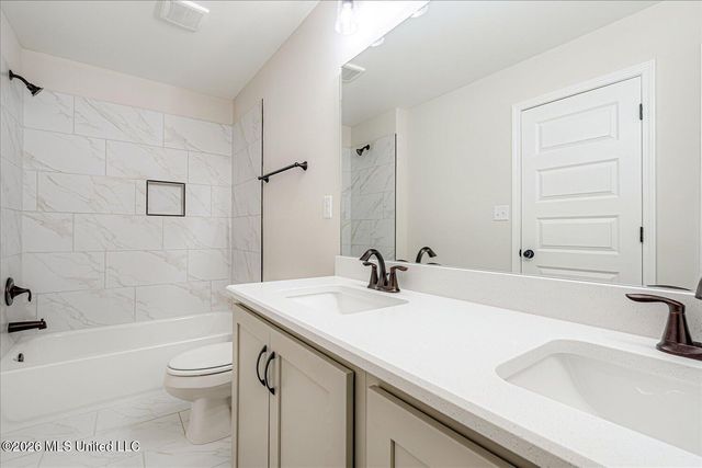 5359 Hazelwood Drive, Lake Cormorant, MS 38641