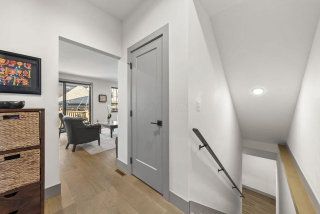 249 E Greenwood Avenue, Columbus, OH 43201