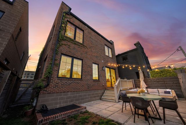 249 E Greenwood Avenue, Columbus, OH 43201
