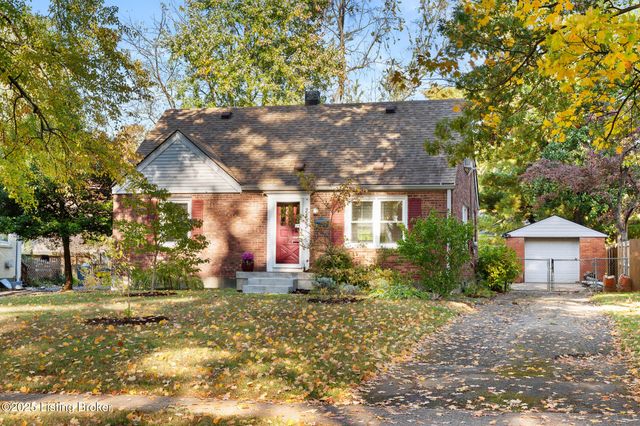 2833 Yorkshire Blvd, Louisville, KY 40220