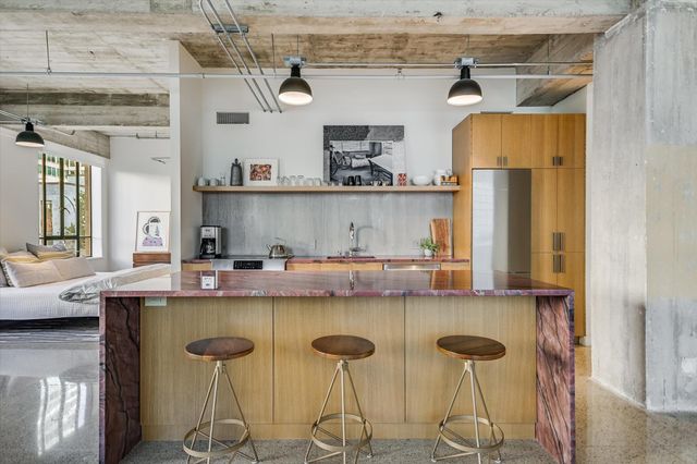 710 Colorado ST 3B, Austin, TX 78701