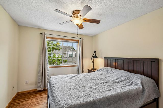9637 Belmont Lane, Eden Prairie, MN 55347
