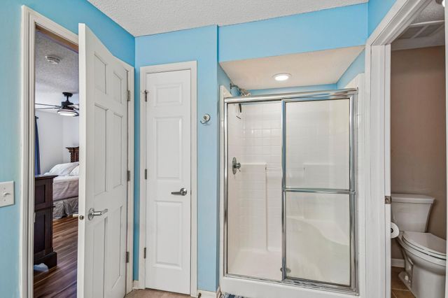 9637 Belmont Lane, Eden Prairie, MN 55347