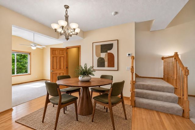 9637 Belmont Lane, Eden Prairie, MN 55347