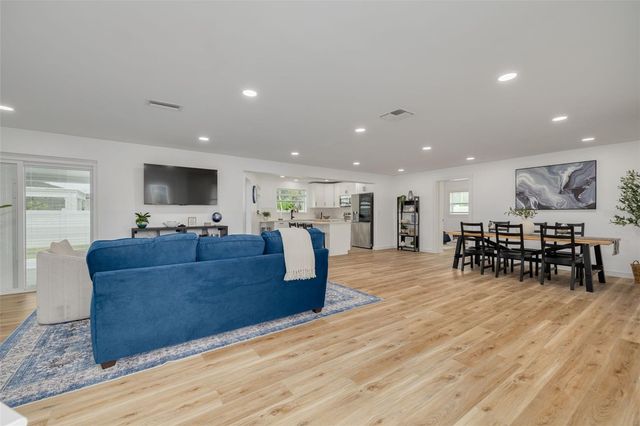 60 KIPLING PLAZA, Clearwater Beach, FL 33767