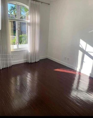 28 NW 108th Way 0, Plantation, FL 33324