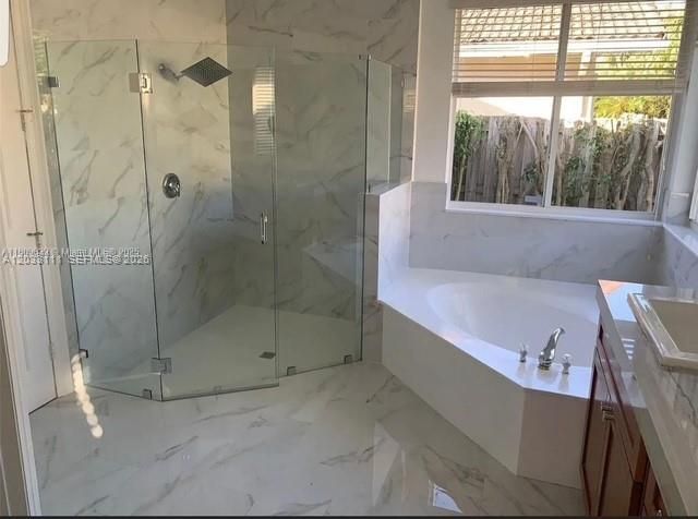 28 NW 108th Way 0, Plantation, FL 33324