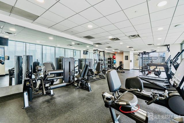 1 Spring Street 2204, New Brunswick, NJ 08901