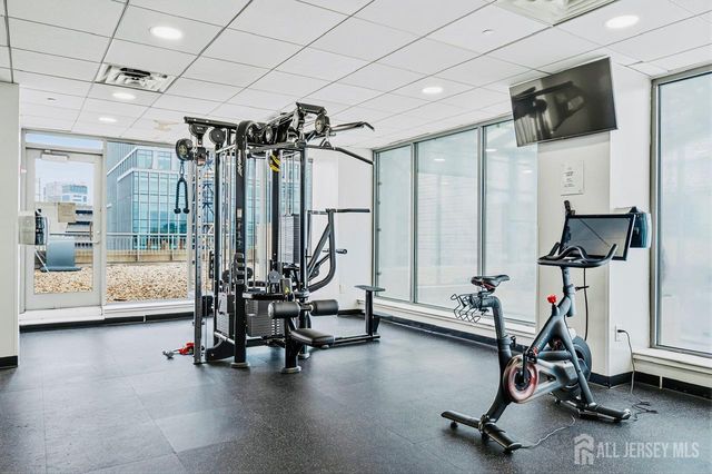 1 Spring Street 2204, New Brunswick, NJ 08901