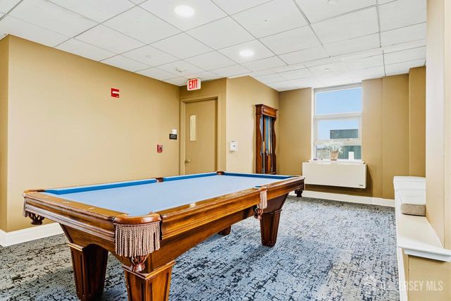 1 Spring Street 2204, New Brunswick, NJ 08901
