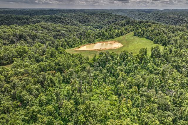 000 Tennessee Ridge Road, Parksville, KY 40464