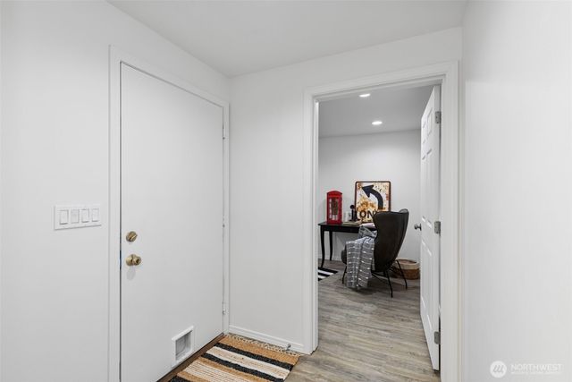 37099 Cypress Drive NE, Hansville, WA 98340