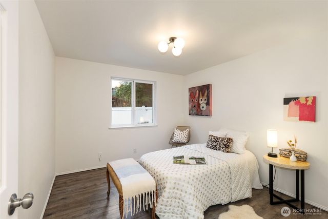 37099 Cypress Drive NE, Hansville, WA 98340