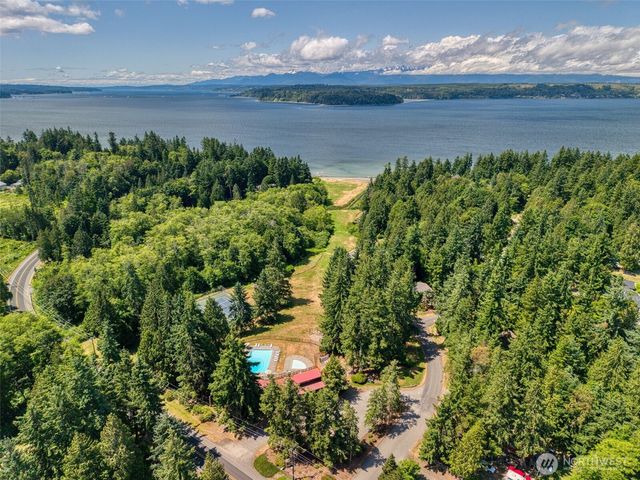 37099 Cypress Drive NE, Hansville, WA 98340