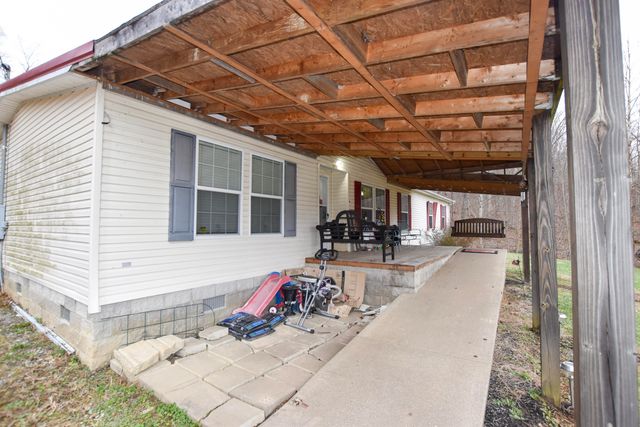 523 May Hollow Road, Tollesboro, KY 41189