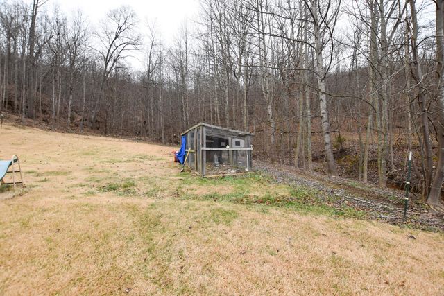 523 May Hollow Road, Tollesboro, KY 41189