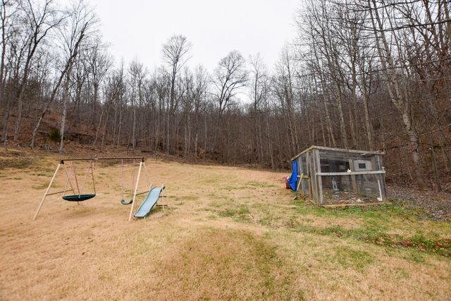 523 May Hollow Road, Tollesboro, KY 41189