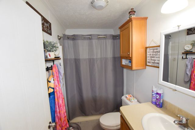 523 May Hollow Road, Tollesboro, KY 41189