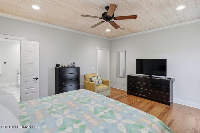102 Camden Lake Drive, Madison, MS 39110