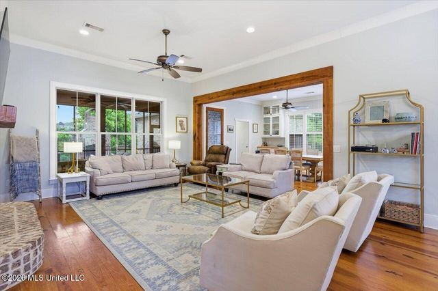102 Camden Lake Drive, Madison, MS 39110