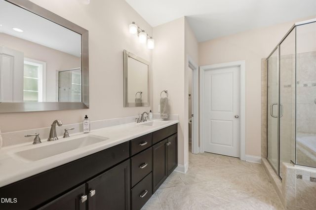 4821 Sweet Chestnut Lane, Raleigh, NC 27610