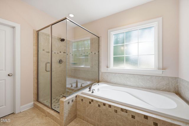 4821 Sweet Chestnut Lane, Raleigh, NC 27610