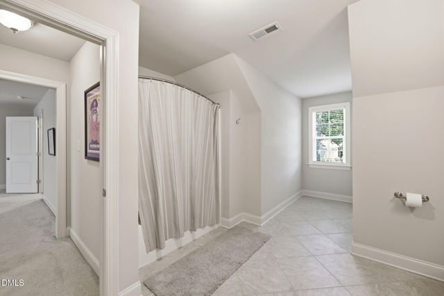 4821 Sweet Chestnut Lane, Raleigh, NC 27610