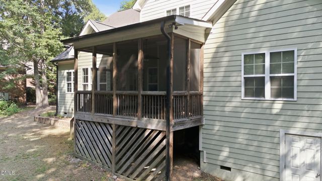 4821 Sweet Chestnut Lane, Raleigh, NC 27610