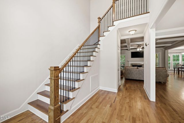 4821 Sweet Chestnut Lane, Raleigh, NC 27610