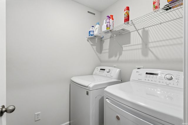 798 Chellberge Pass, New Haven, IN 46774
