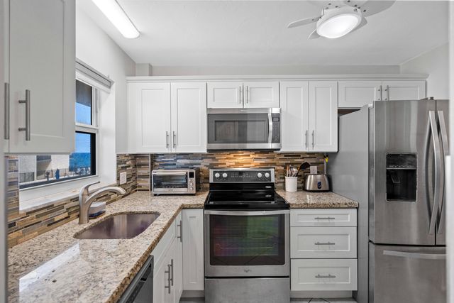 1161 HILLSBORO MILE 305, Hillsboro Beach, FL 33062