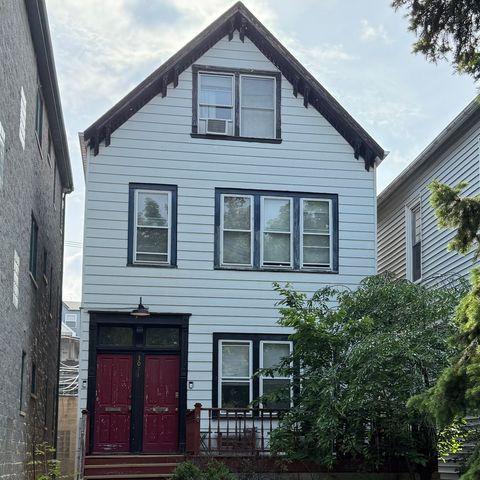 3021 N Racine Street, Chicago, IL 60657