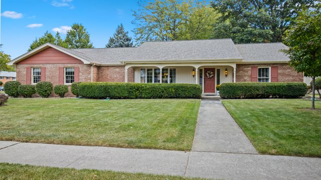 404 E Grand Drive, Bourbonnais, IL 60914