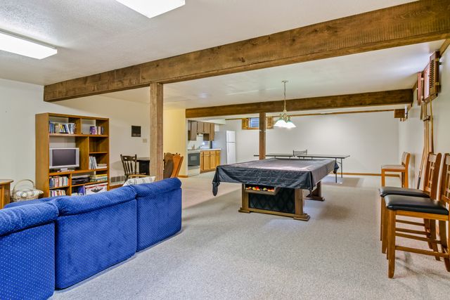 404 E Grand Drive, Bourbonnais, IL 60914