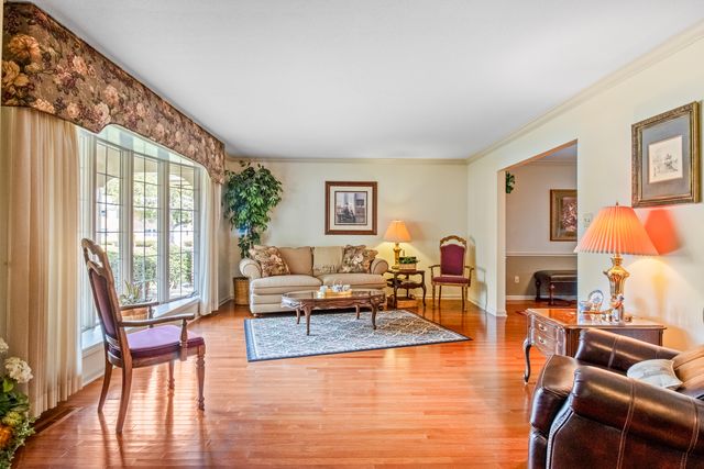 404 E Grand Drive, Bourbonnais, IL 60914