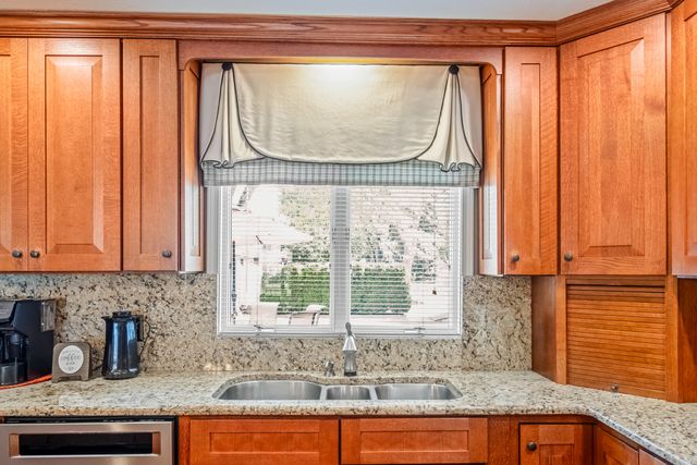 404 E Grand Drive, Bourbonnais, IL 60914