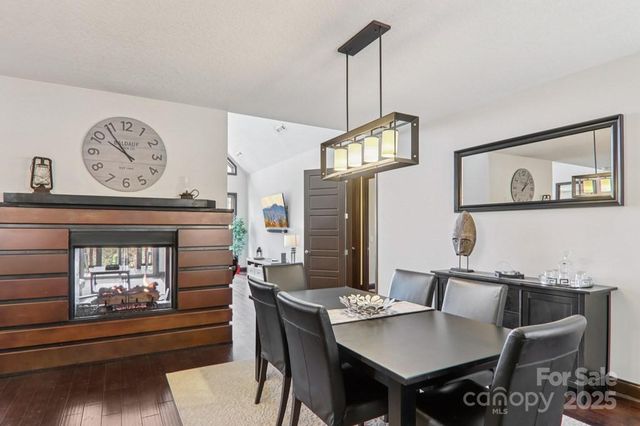 242 Crossview Drive, Bryson City, NC 28713