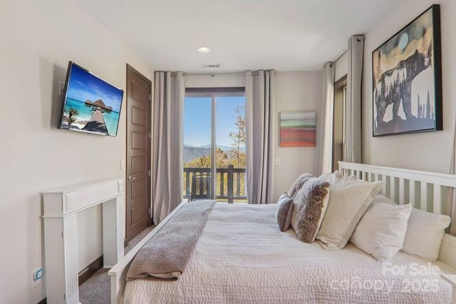 242 Crossview Drive, Bryson City, NC 28713