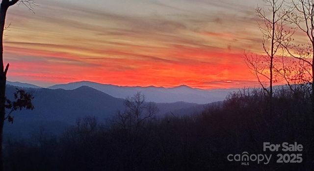 242 Crossview Drive, Bryson City, NC 28713