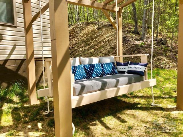 242 Crossview Drive, Bryson City, NC 28713