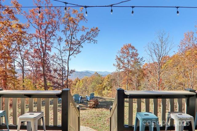 242 Crossview Drive, Bryson City, NC 28713