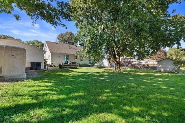 6523 347th AVENUE, Burlington, WI 53105