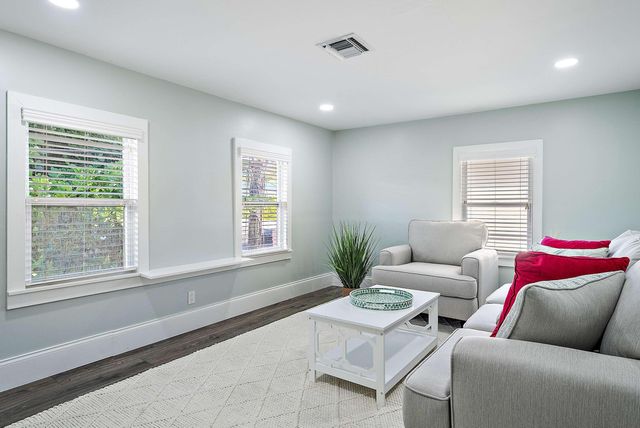 3109 Washington Road, West Palm Beach, FL 33405