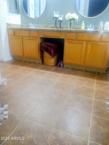 11490 S MORNINGSIDE Drive, Goodyear, AZ 85338