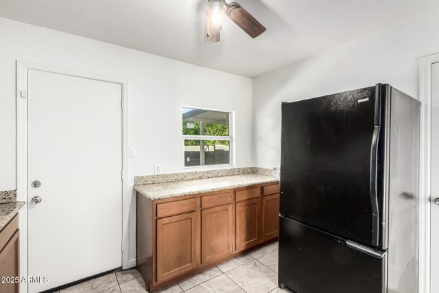 1010 E CHIPMAN Road, Phoenix, AZ 85040